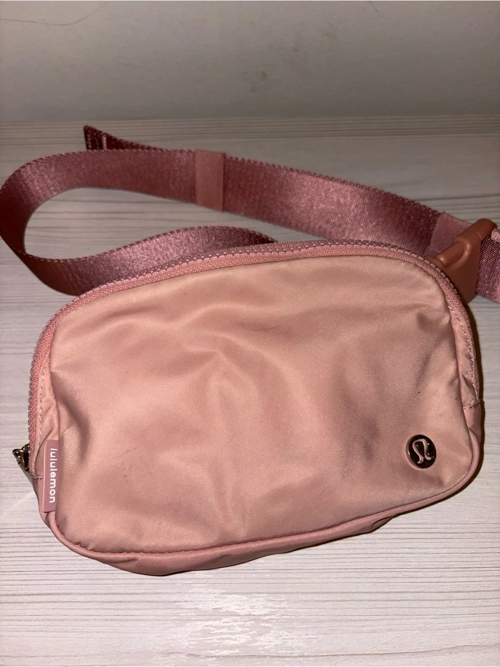 Lululemon pink crossbody bag in good condition